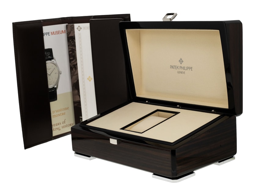 Patek Philippe Nautilus 7118/1200A-001 Image 5